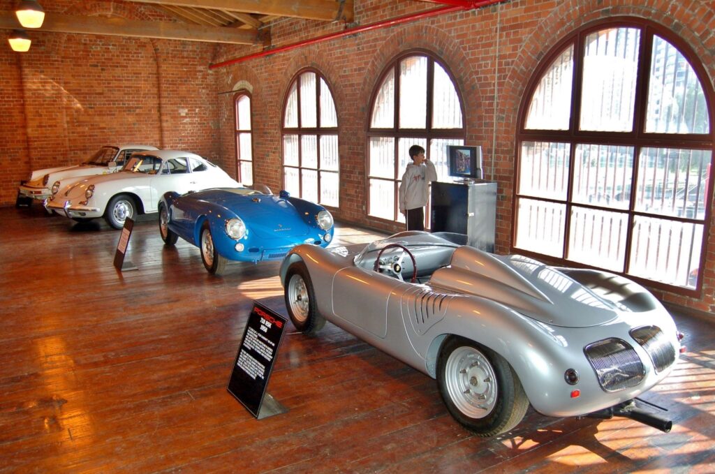 Displays cars at The Fox Classic Car Collection