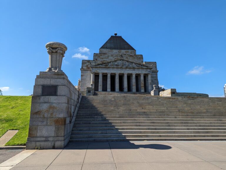 Visiting the Shrine of Remembrance, Melbourne