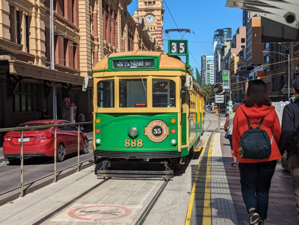 City Circle Tram Melbourne - must do on a day in melbourne