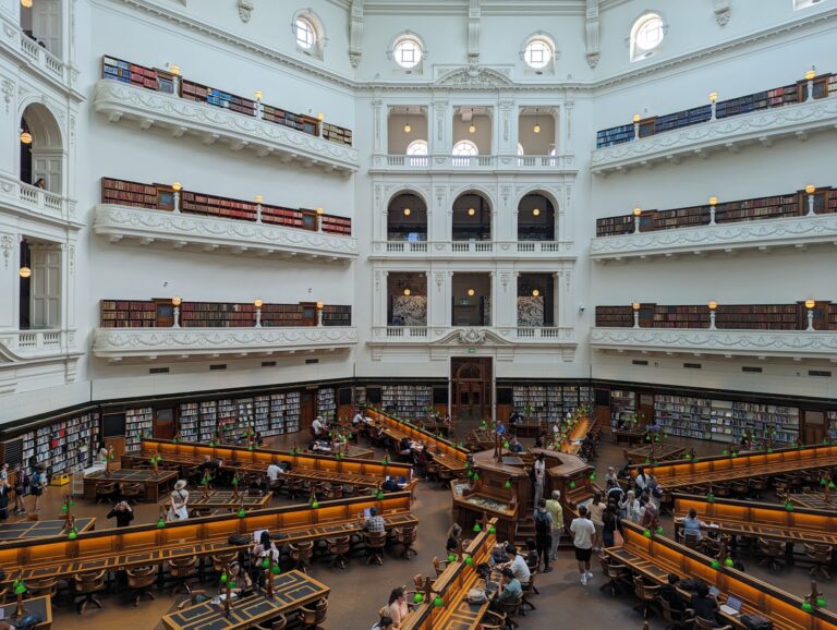 Victoria State library tours