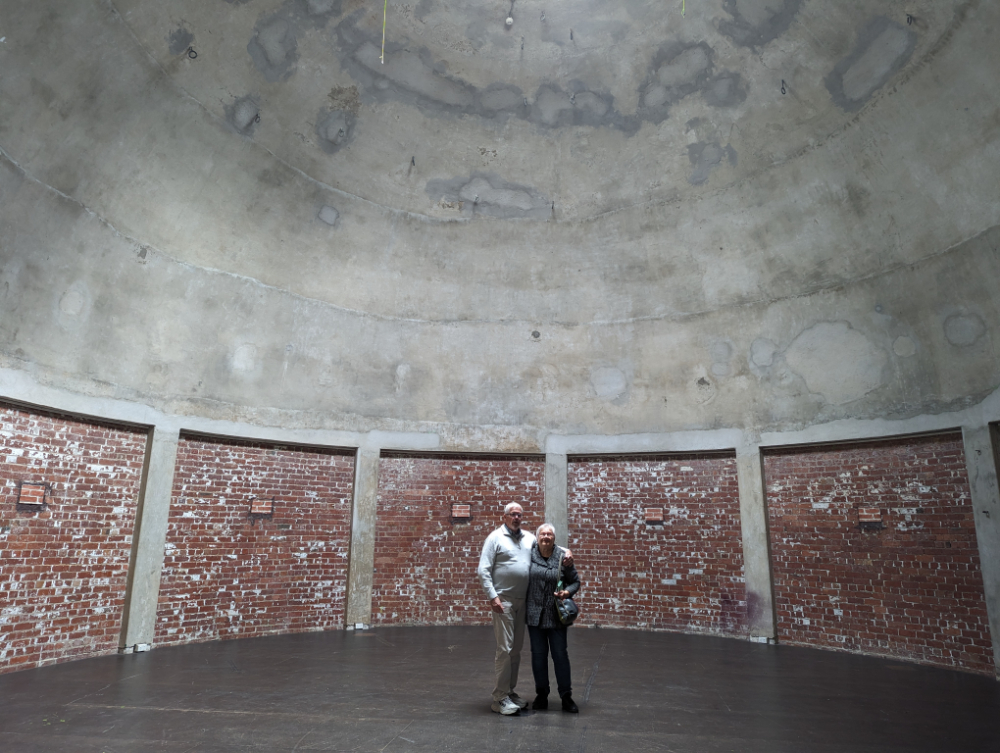 Singing inside the Norla Dome is one of the great activities for elderly explorers, showcasing senior activities