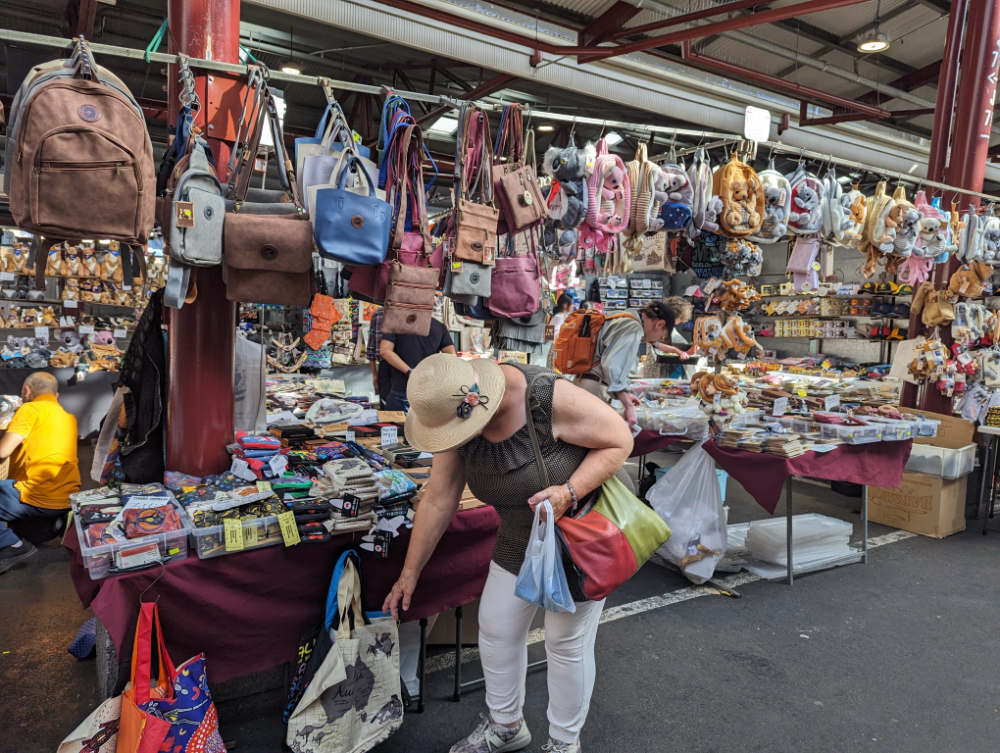 Queen vic market gift shops Melbourne