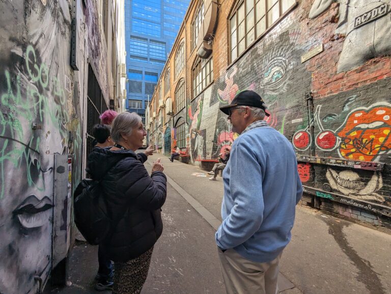 Free walking tour Melbourne greeters