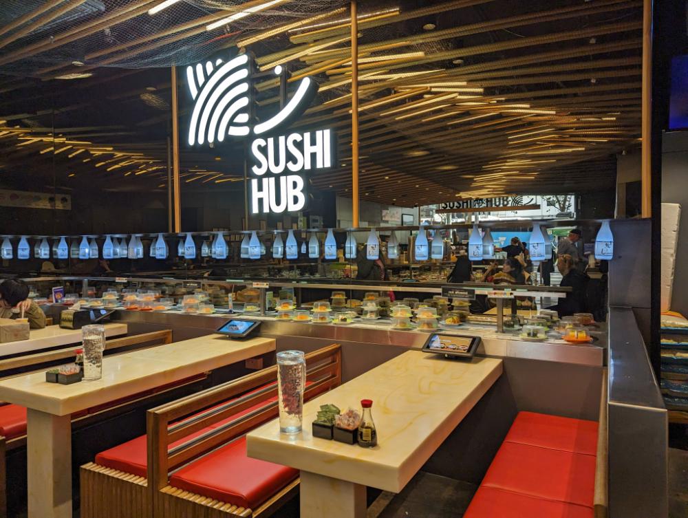 sushi hub booth dining