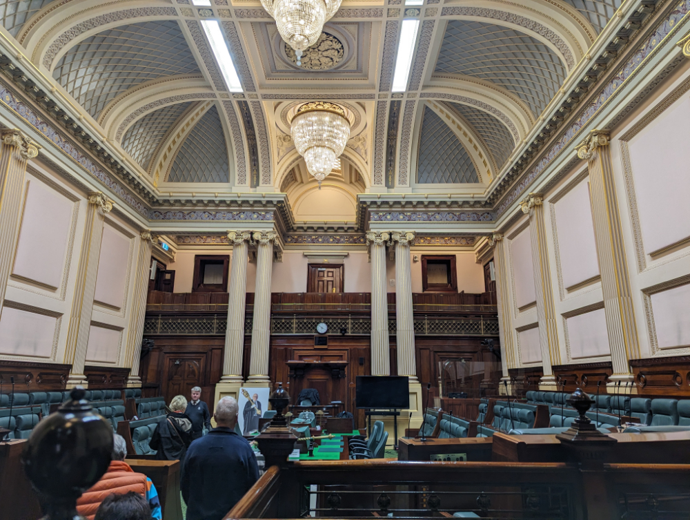 victoria parliament tour