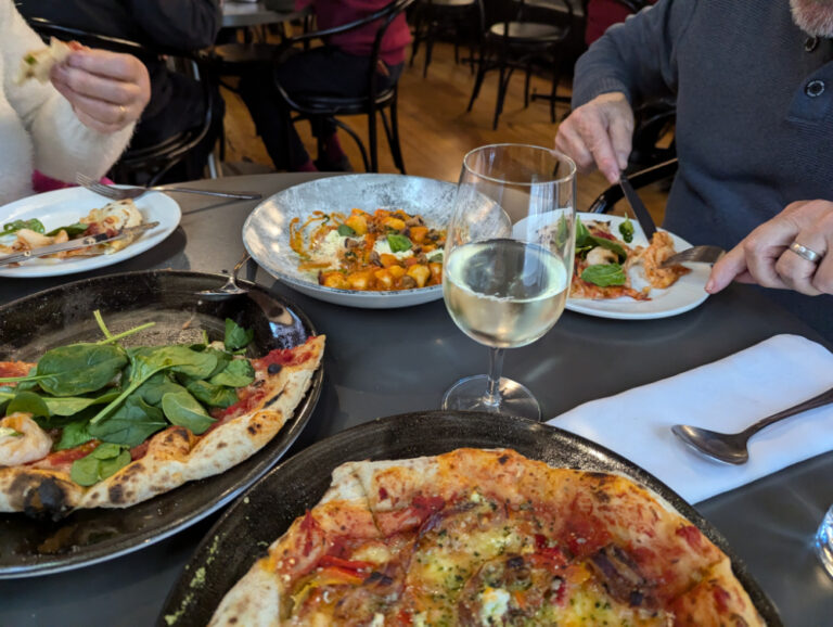 14 Midweek Specials For A Cheap Lunch In Melbourne CBD Seniors In photo-rest