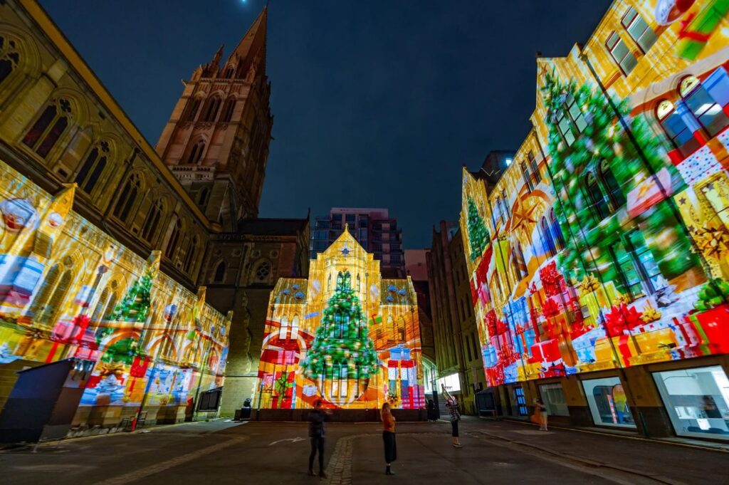 St Paul's Cathedral Christmas Light Projections in 2021