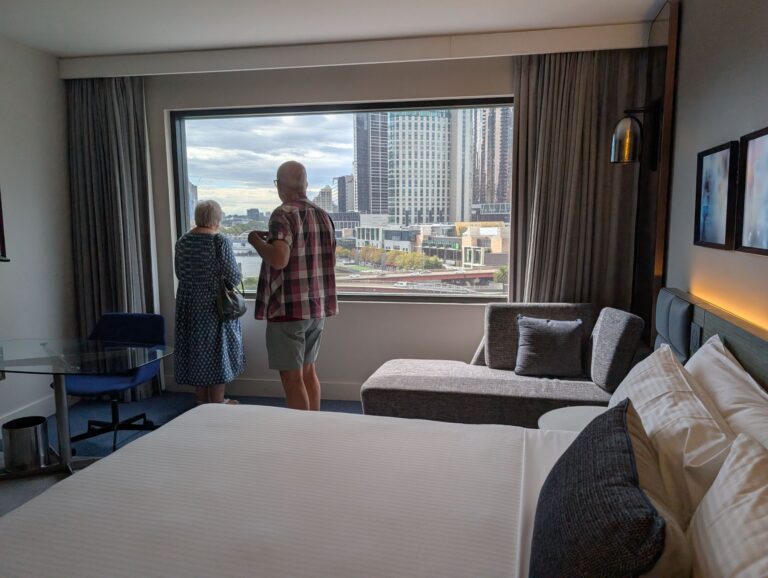 Crowne Plaza Melbourne Review