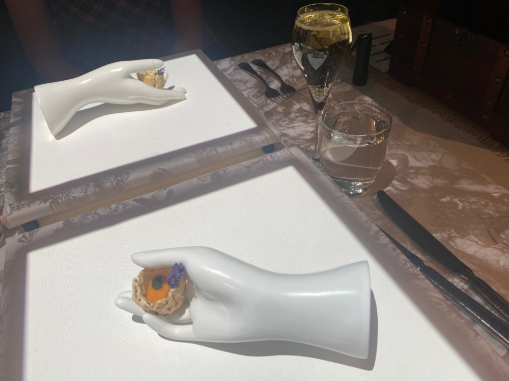 7 Paintings Rendezvous