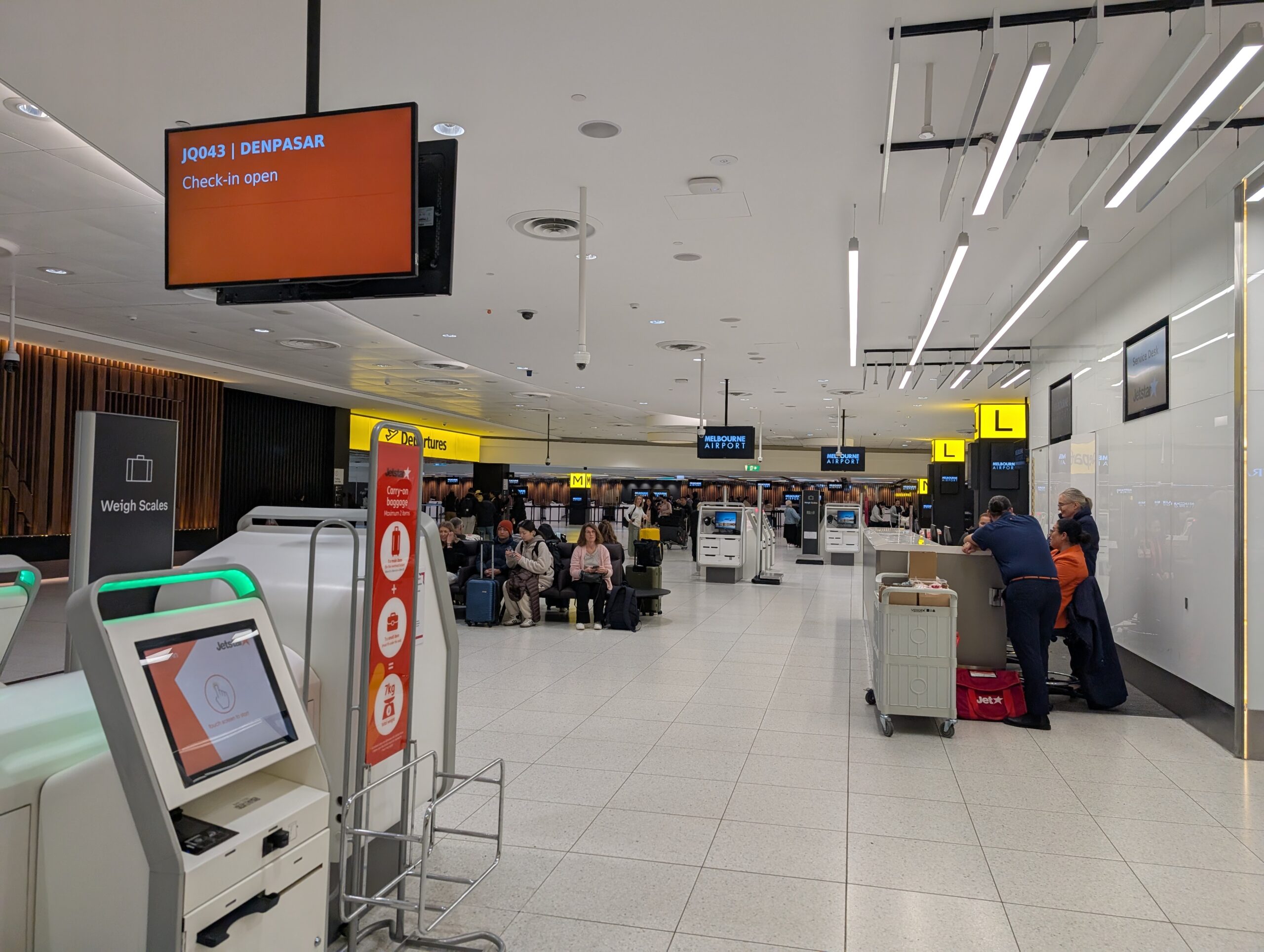 Melbourne airport guide for seniors travelling