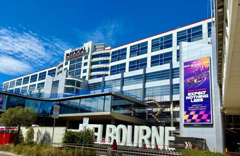 PARKROYAL Melbourne Airport Hotel