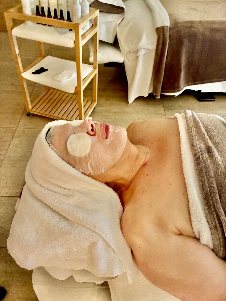 One Spa Facial - Photo Nadine Cresswell-Myatt