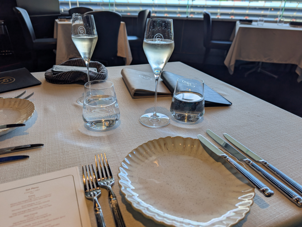 MCG Committee Room Restaurant