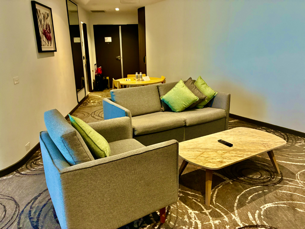 PARKROYAL Monash Hotel